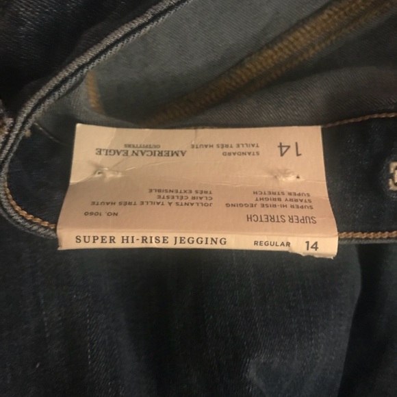 American Eagle Super Hi-Rise Jeggings - Picture 5 of 6